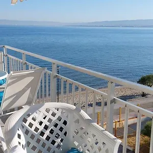 Sea View Perea Apartament